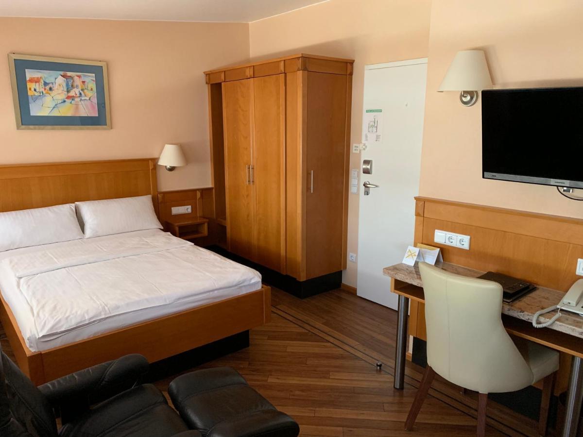 Apartment Hotel Kral - Business Hotel & Serviced Apartments Erlangen Luaran gambar