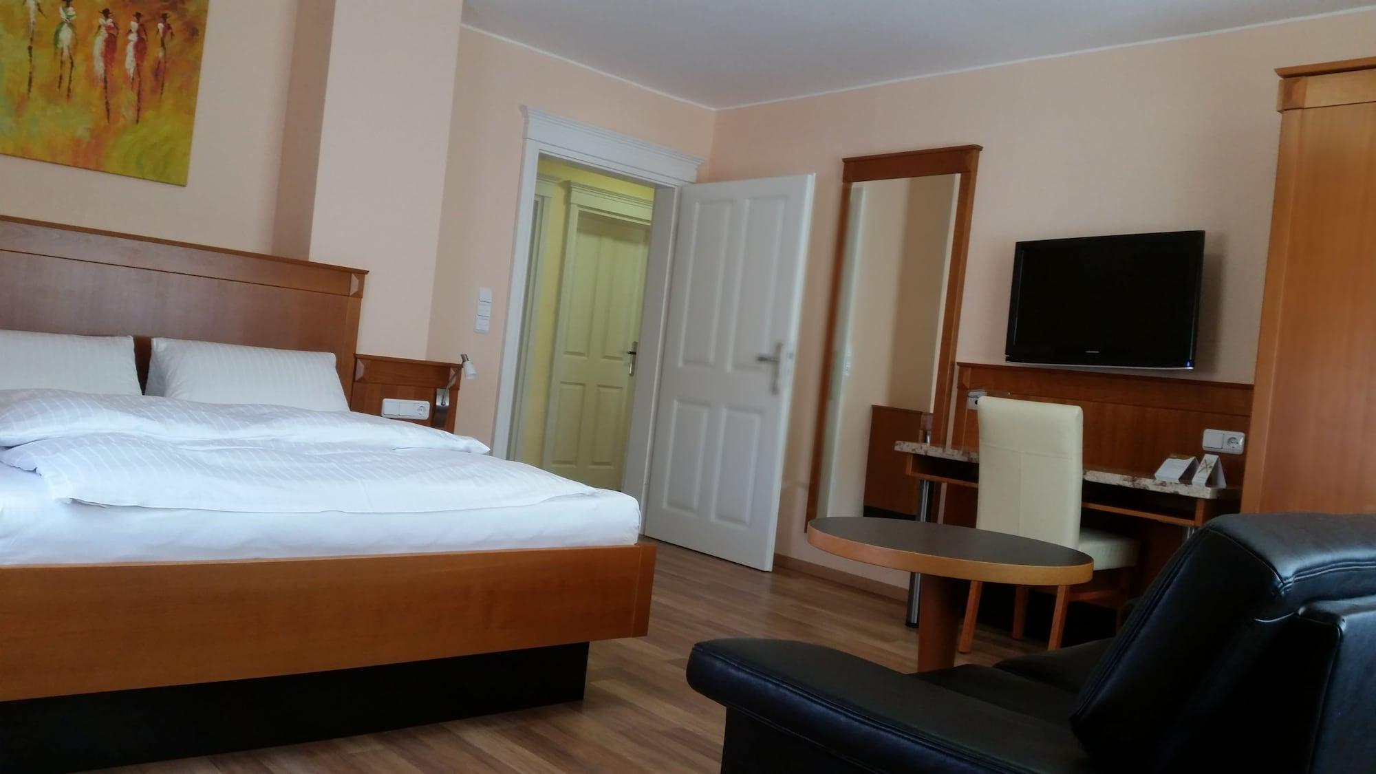 Apartment Hotel Kral - Business Hotel & Serviced Apartments Erlangen Luaran gambar