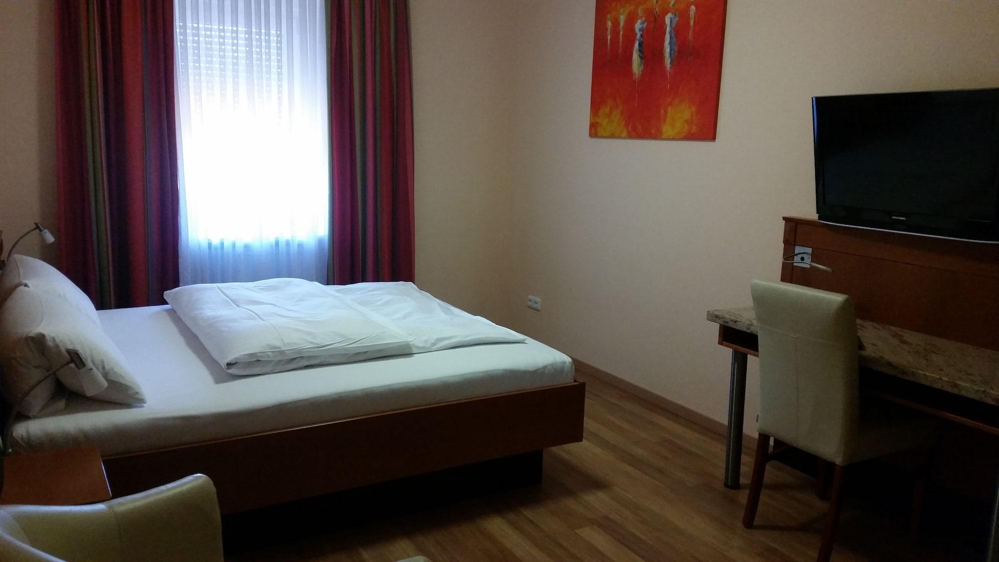 Apartment Hotel Kral - Business Hotel & Serviced Apartments Erlangen Luaran gambar